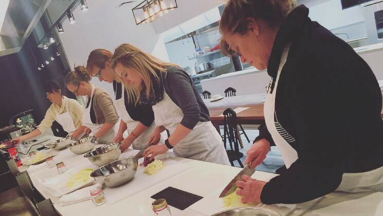 healthy cooking classes with caitlin iles